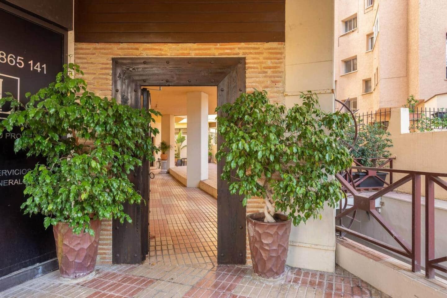 מארבלה La Pimentera Central Apartments - Con Patio Privado מראה חיצוני תמונה