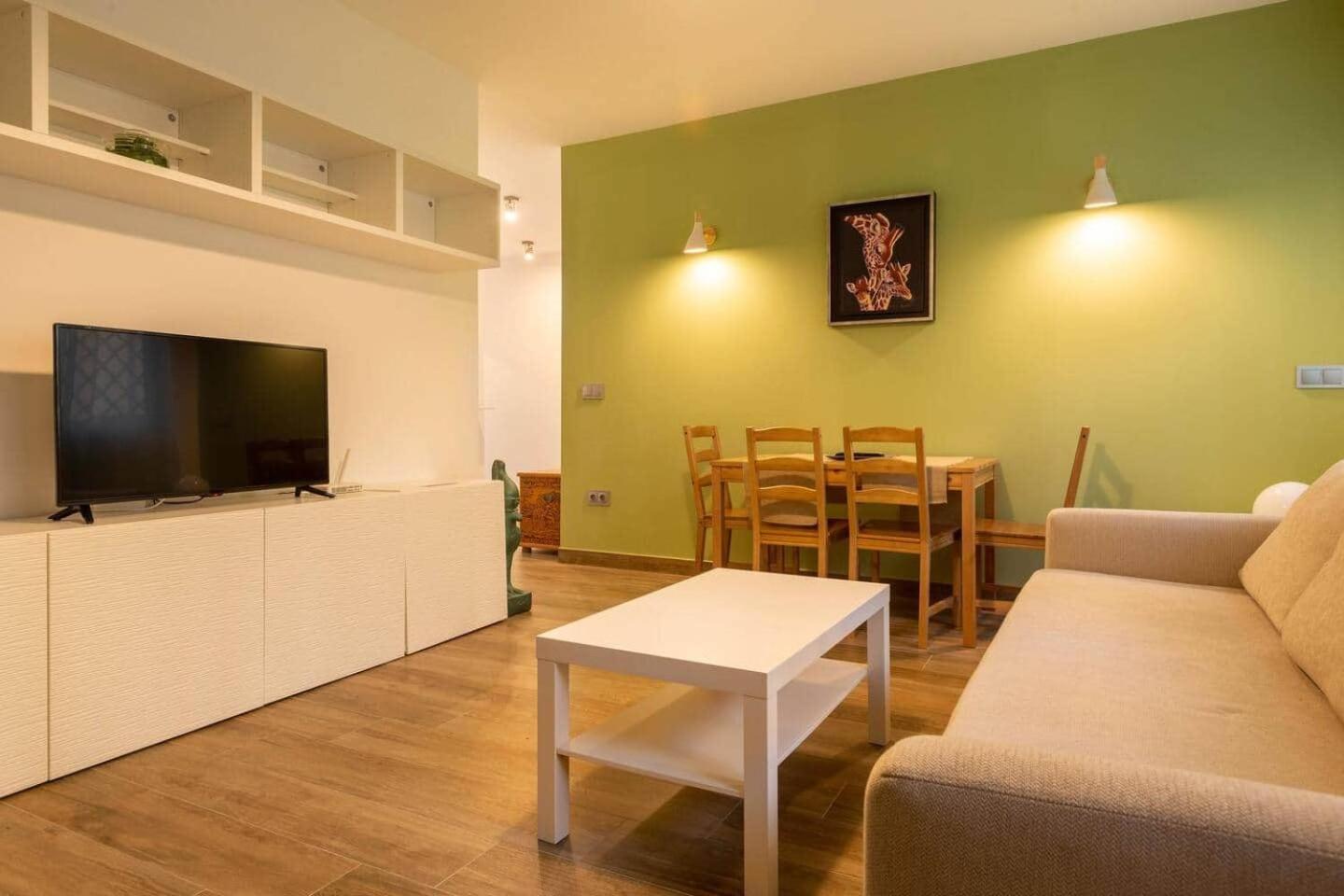 מארבלה La Pimentera Central Apartments - Con Patio Privado מראה חיצוני תמונה