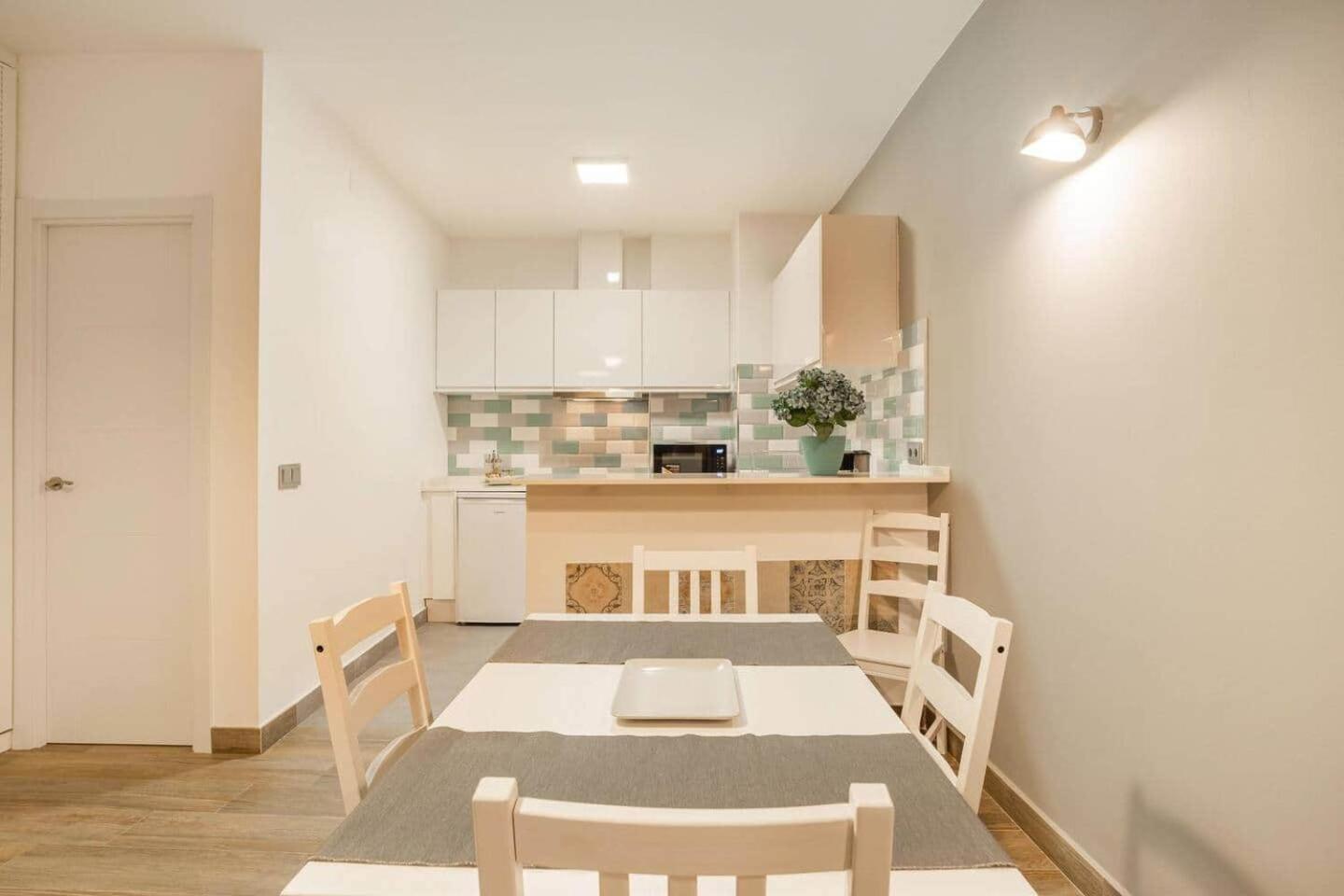 מארבלה La Pimentera Central Apartments - Con Patio Privado מראה חיצוני תמונה